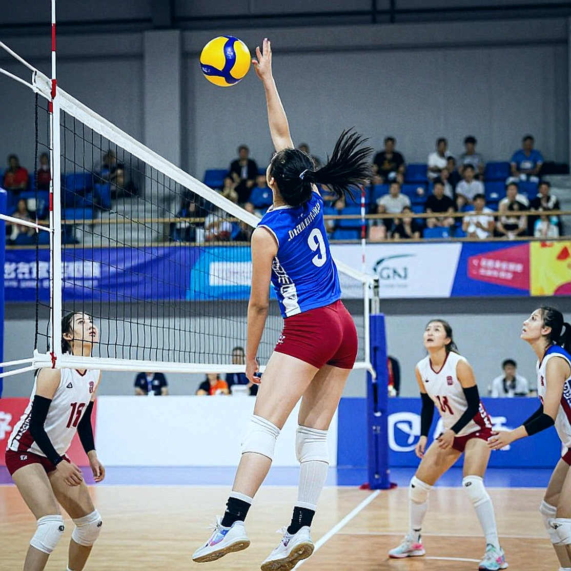 Khi Nguồn Tin Không Trả Lời: 189 Ngày Và Một Bản Phân Tích Bóng Chuyền Trắng