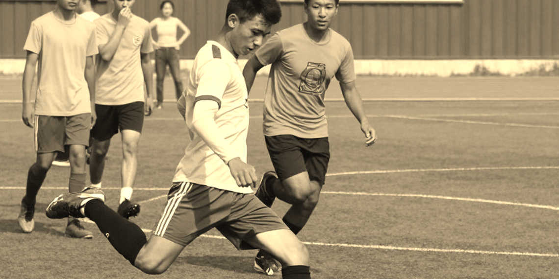 Việt Nam thắng Philippines 1-0 nhờ xà ngang và VAR: Ba điểm thật, quá trình mong manh